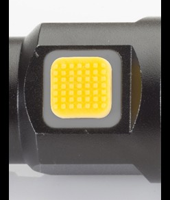 Torcia tascabile con fascio focusing CATERPILLAR