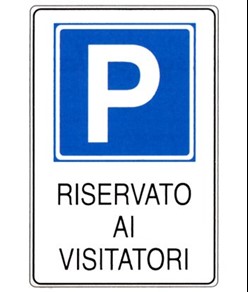 Cartello 'riservato ai visitatori'