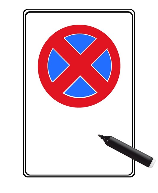 Cartello 'divieto di fermata con spazio neutro scrivibile' Cartello 'divieto di fermata con spazio neutro scrivibile'