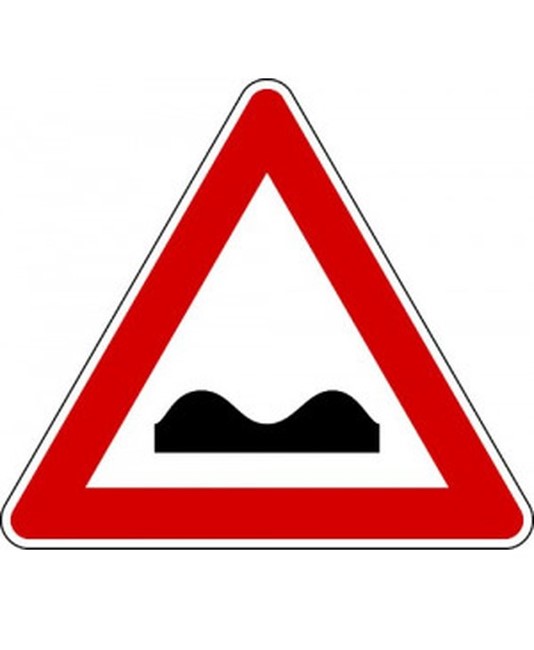 Cartello pericolo strada deformata Cartello pericolo strada deformata