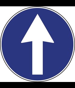 Cartello direzione obbligatoria avanti