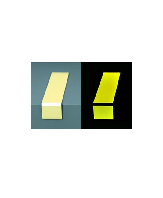 Striscia angolare luminescente per scale e gradini Striscia angolare luminescente per scale e gradini