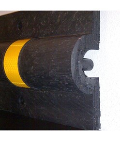 Paracolpi cordolo in PVC rigido