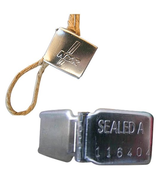 Sigilli a clip colore argento. Utilizzo con spiralina. Scatola 10.000 pz. Sigilli a clip colore argento. Utilizzo con spiralina. Scatola 10.000 pz.