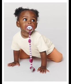 L'iconica t-shirt per neonati Stanley Stella Baby Creator in offerta