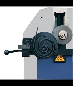 Curvatrice orizzontale e verticale Metallkraft