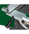 Sega a nastro verticale con guida, interruttore di sicurezza per arresto automatico e piano di lavoro in ghisa di alluminio orientabile fino a 45° Sega a nastro verticale con guida, interruttore di sicurezza per arresto automatico e piano di lavoro in ghisa di alluminio orientabile fino a 45°
