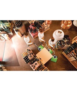 Lavasciuga pavimenti a batteria con luce a led e impugnatura regolabile