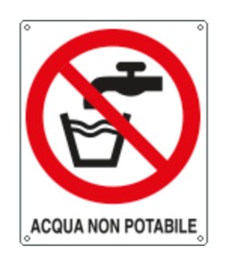 Cartello di divieto 'acqua non potabile'