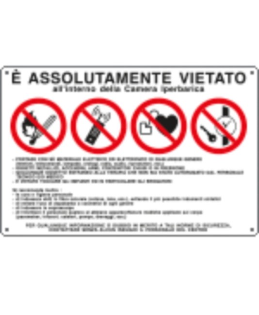 Cartelli di divieto 'è assolutamente vietato...' Cartelli di divieto 'è assolutamente vietato...'