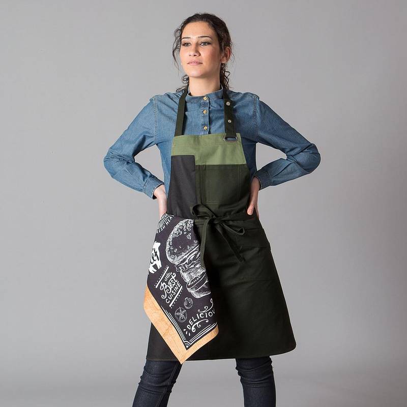 Grembiule con pettorina combinato satin Garys