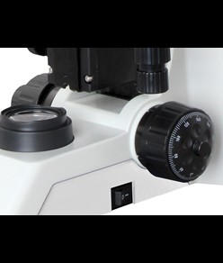 Microscopio biologico