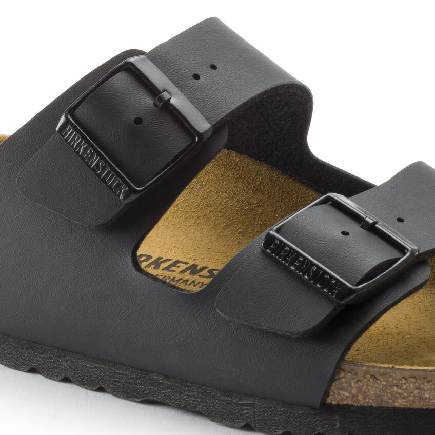 Sandali neri Birkenstock Arizona SL: il cinturino