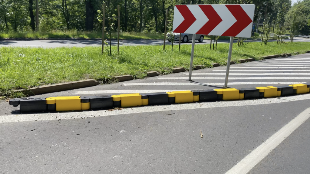 delineatore di corsia singolo separatore di strada