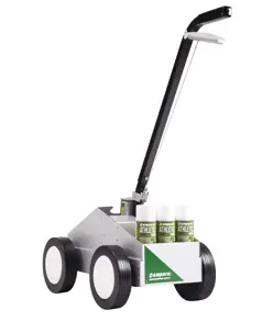 Traccialinee uso sportivo per tracciare linee su prati Ampere Sport Striper
