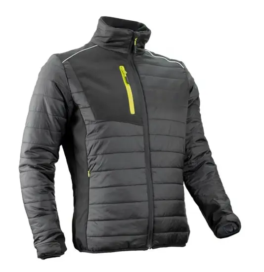 Giacca impermeabile in nylon Micro-Ripstop con imbottitura poliestere.
