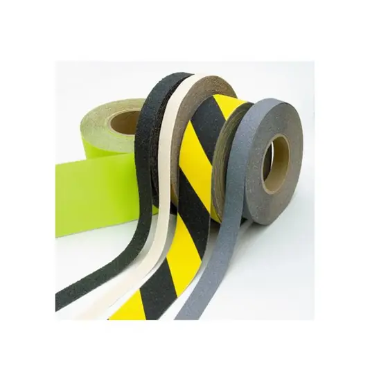 Nastro adesivo antiscivolo  mm19x18mt in offerta
