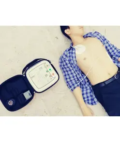 Defibrillatore semi automatico Ipad CU-SP1