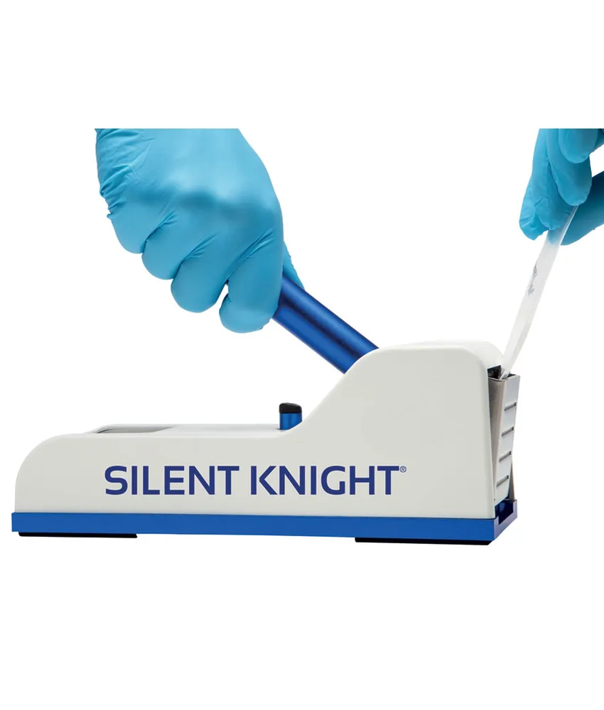 Frantuma pillole professionale Silent Knight, riduce le pillole in polvere fine - scomparto per 50 bustine