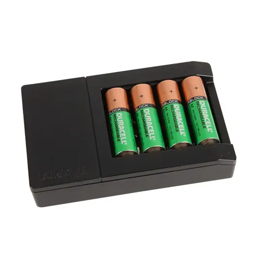 CEF15 Ultra caricabatterie rapido 15 minuti + 4 batterie AA Active Charge duracell