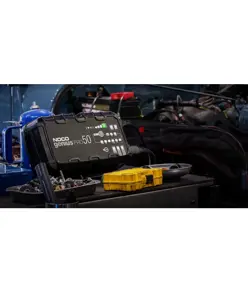 Noco Genius PRO50 Caricabatterie per batterie da 6V, 12V e 24V 50000mA (umide, gel, MF, CA, EFB, AGM e ioni di litio)