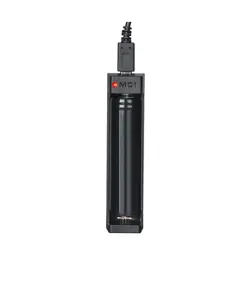 Xtar MC1 Mini caricabatterie per ioni di litio / 500mA
