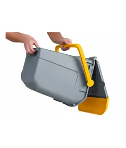Bidone con sportello”a becco” in “Plastica Seconda Vita” Medial Duck