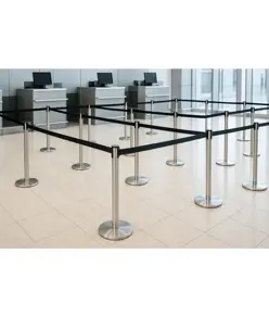 Colonna con nastro retraibile Medial International Colonna con nastro