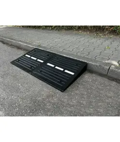 Rampa per marciapiedi Safemax in PVC riciclato