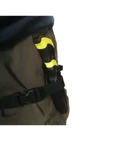 Cinghiolo elastico universale per coltello