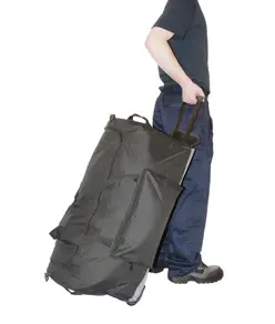 Borsone trolley con cinghia spallabile capacità 100 lt nero