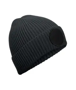 Berretto circular fashion con toppa Beechfield