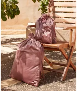Bustina regalo in velluto Bagbase