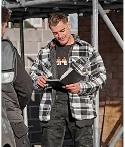 Camicia da lavoro a quadri imbottita Scruffs
