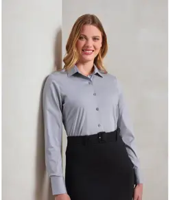 Camicia donna a maniche lunghe elasticizzata in popeline di cotone Premier