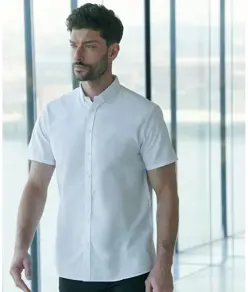 Camicia Oxford moderna a maniche corte Henbury