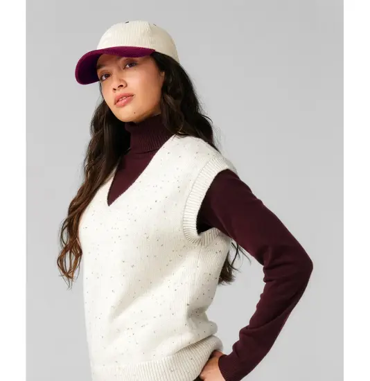 Cappellino in velluto a coste con visiera a contrasto Beechfield