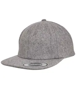 Cappellino Melton Flexfit by Yupoong