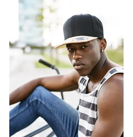 Cappellino snapback in sughero (6089CO) Flexfit by Yupoong