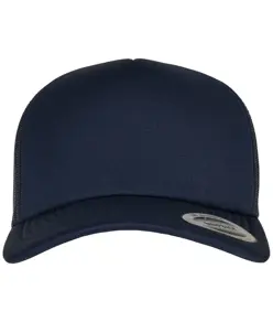 Cappellino trucker in gommapiuma YP Classics® con visiera curva classica (6320) Flexfit by Yupoong