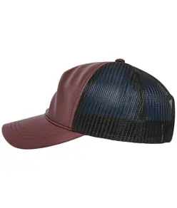 Cappellino trucker in pelle Flexfit by Yupoong