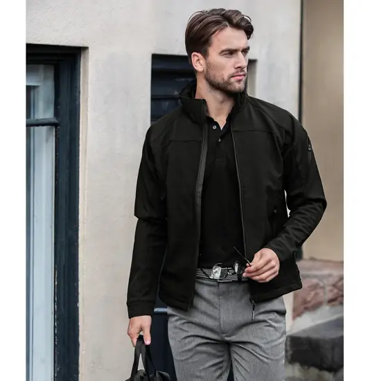 Duxbury – giacca softshell tecnica alla moda Nimbus
