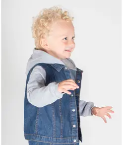 Giacca di jeans con cappuccio e maniche in felpa Larkwood