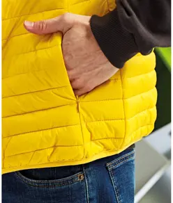 Gilet imbottito a righe sottili Tribe 2786