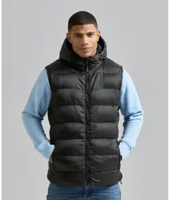 Gilet imbottito riciclato con cappuccio Solitude 2786