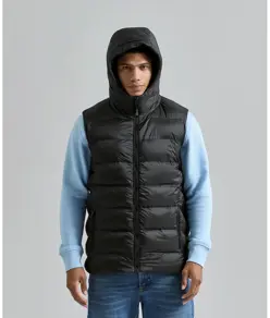 Gilet imbottito riciclato con cappuccio Solitude 2786