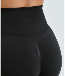 Pantaloncini arricciati da donna riciclati TriDri® TriDri