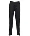 Pantaloni chino 65/35 senza pieghe Henbury