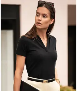 Polo stretch di lusso con scollo a V donna Harvard Nimbus