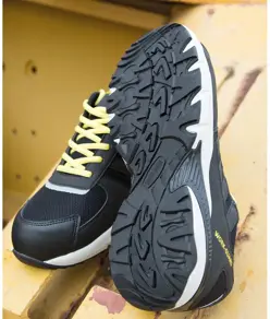 Scarpa antinfortunistica da ginnastica leggera Result Workguard